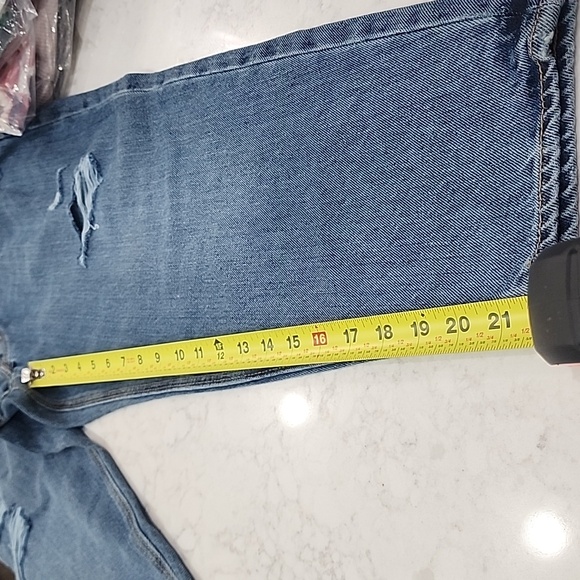 [Old Navy] Mid-Rise Buttom-Fly Slouchy Taper Ripped Non-Stretch Ankle Jeans - Picture 14 of 14